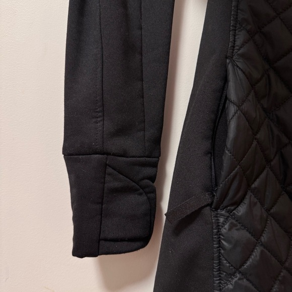 ATHLETA Women's Rock Springs CYA Jacket Quilted Puffer Black Size XS - Picture 12 of 14